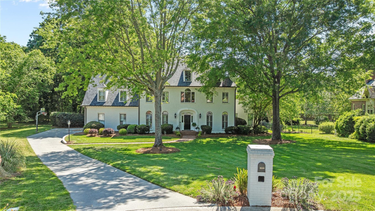 2556 Howerton Ct Charlotte, NC 28270