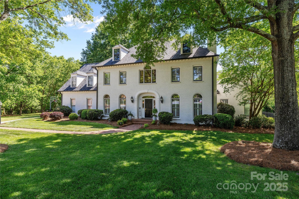 2556 Howerton Ct Charlotte, NC 28270