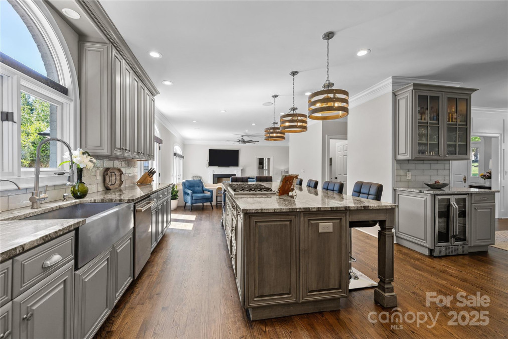 2556 Howerton Ct Charlotte, NC 28270