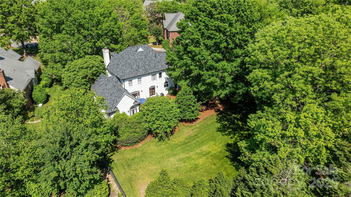 2556 Howerton Ct Charlotte, NC 28270
