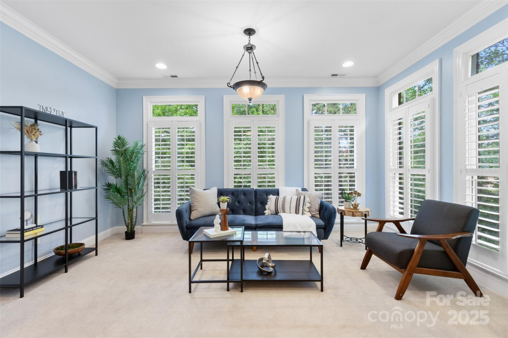 1806 Asbury Hall Ct Charlotte, NC 28209