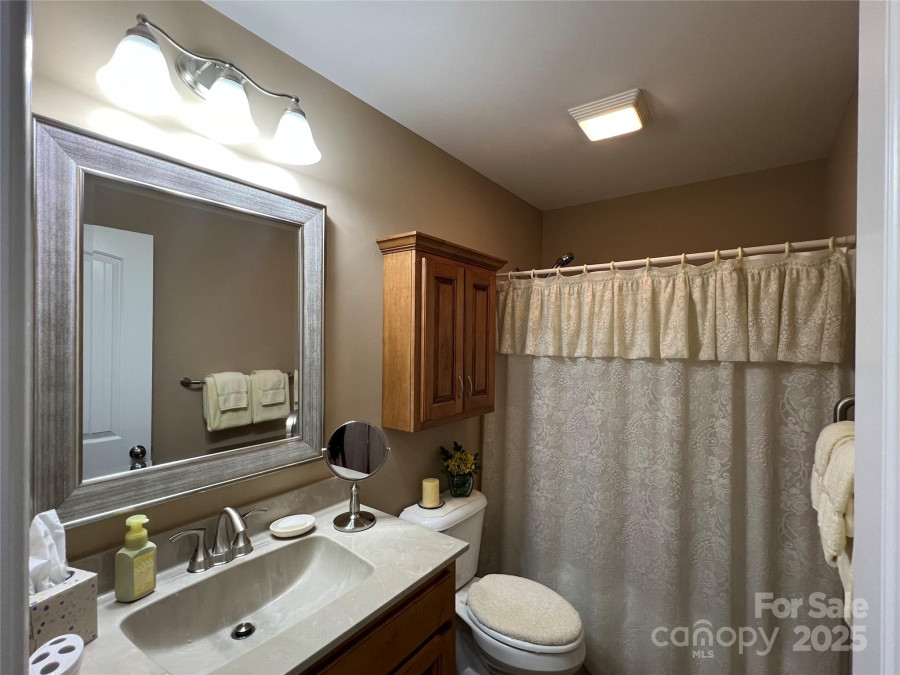 506 Pine St Maiden, NC 28650