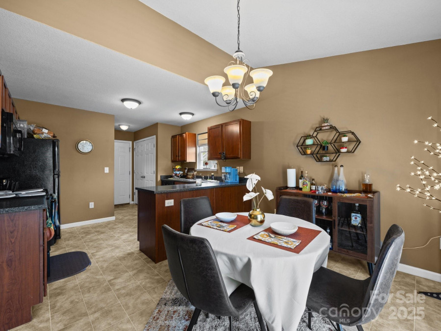 96 Sunny Meadows Blvd Arden, NC 28704