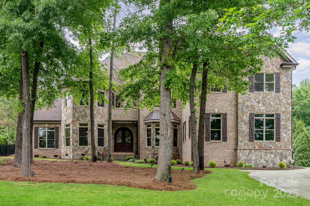925 Giacomo Dr Waxhaw, NC 28173