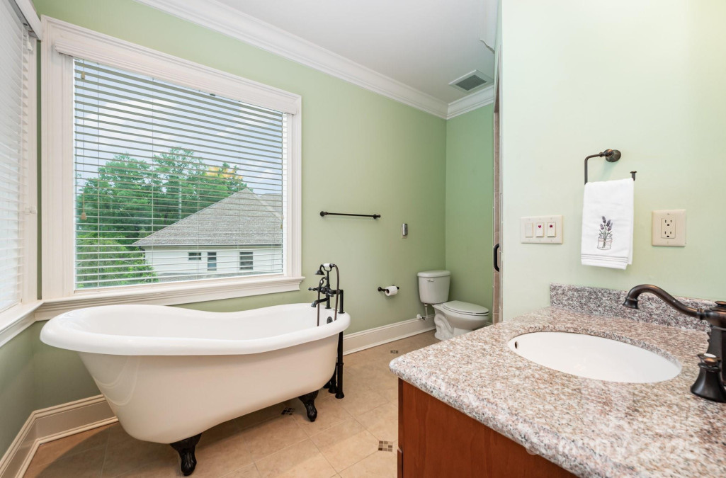 925 Giacomo Dr Waxhaw, NC 28173