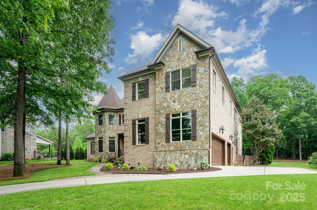 925 Giacomo Dr Waxhaw, NC 28173