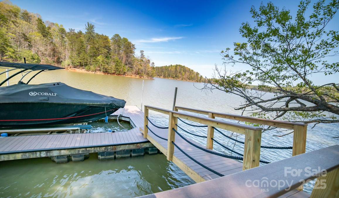 163 Cabin Bluff Dr Marion, NC 28752