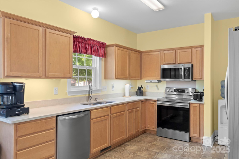 1011 Master Gunner Ct Indian Trail, NC 28079