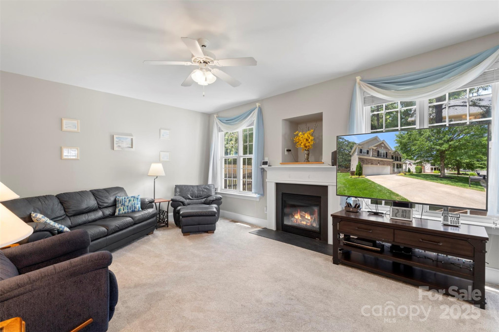 1011 Master Gunner Ct Indian Trail, NC 28079