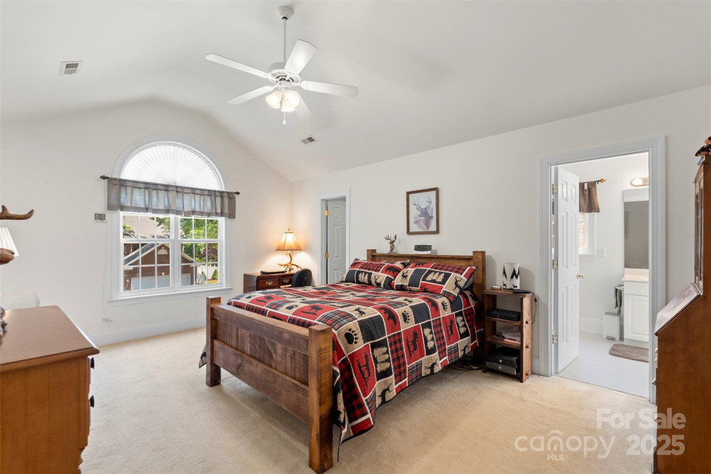 1011 Master Gunner Ct Indian Trail, NC 28079