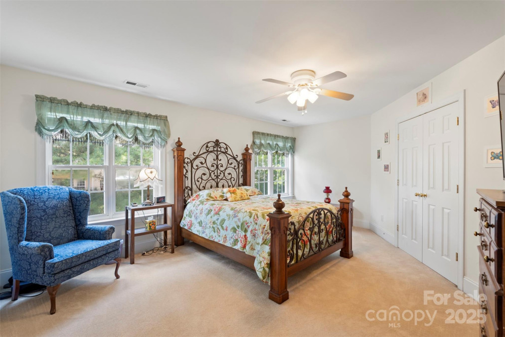 1011 Master Gunner Ct Indian Trail, NC 28079