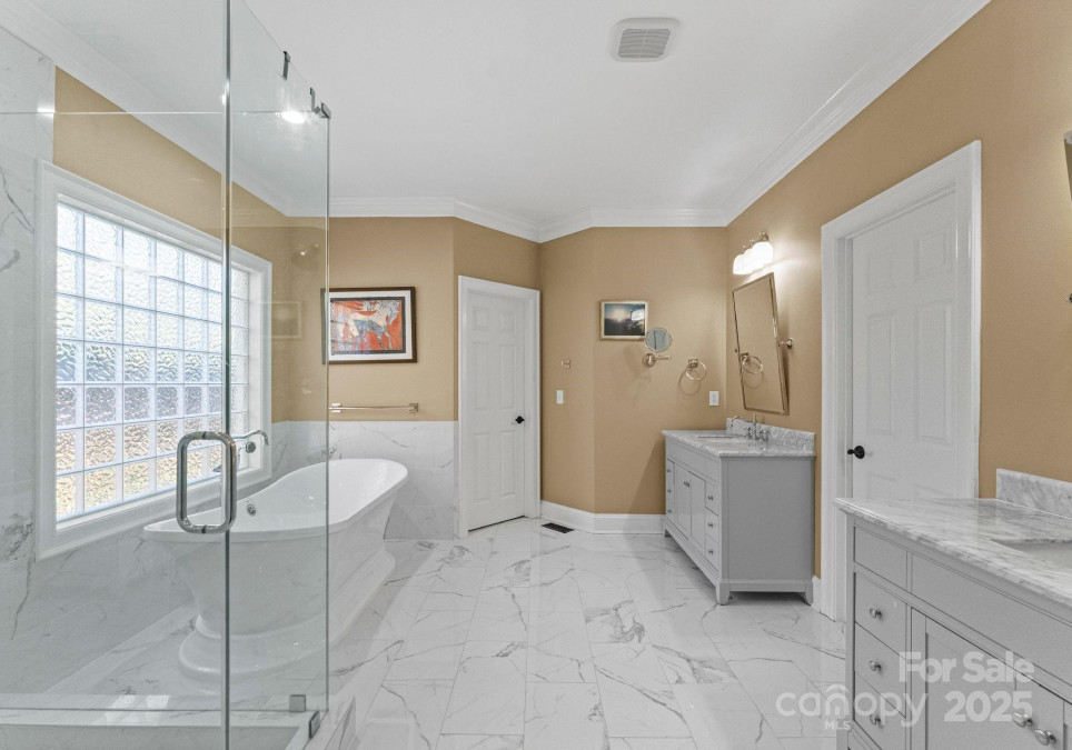 107 Waterhouse Ct Mooresville, NC 28117