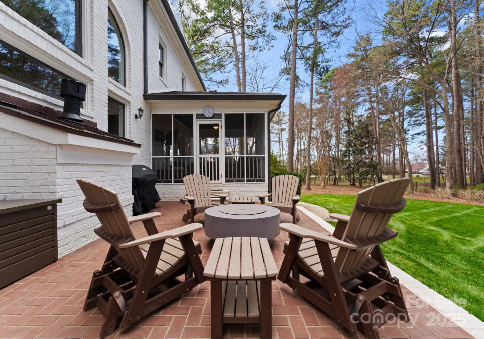 107 Waterhouse Ct Mooresville, NC 28117