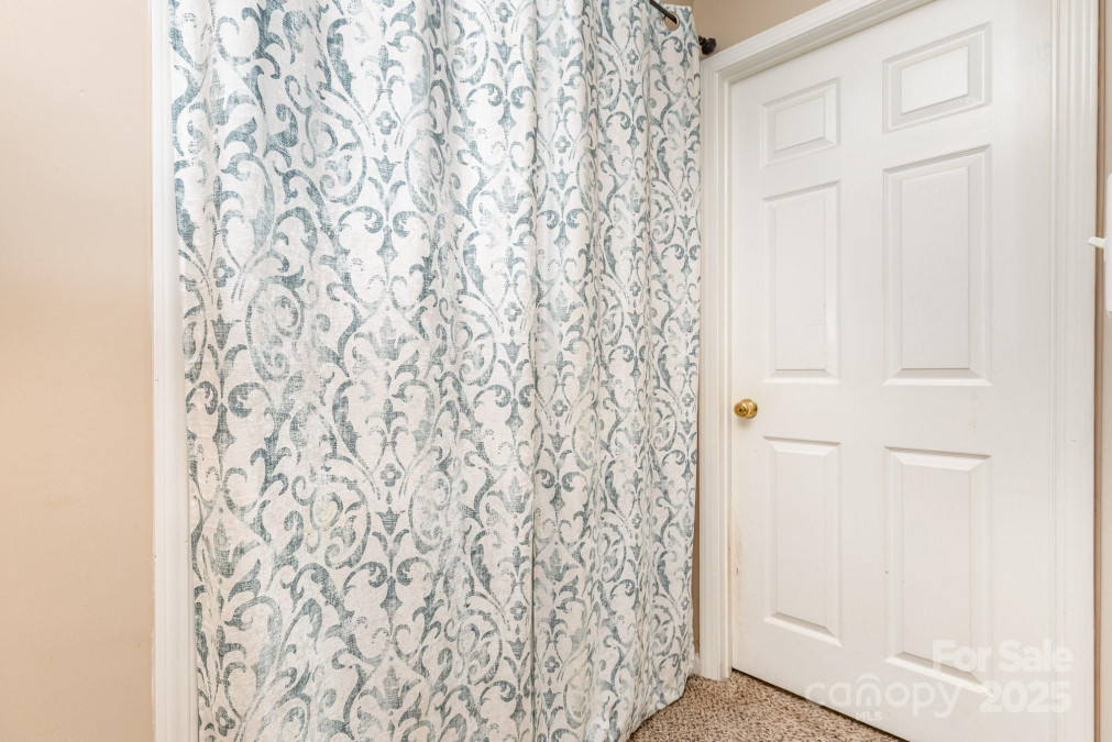 228 Grayland Rd Mooresville, NC 28115