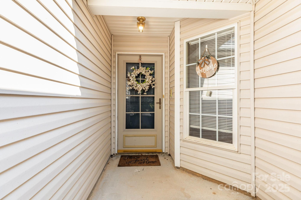 228 Grayland Rd Mooresville, NC 28115