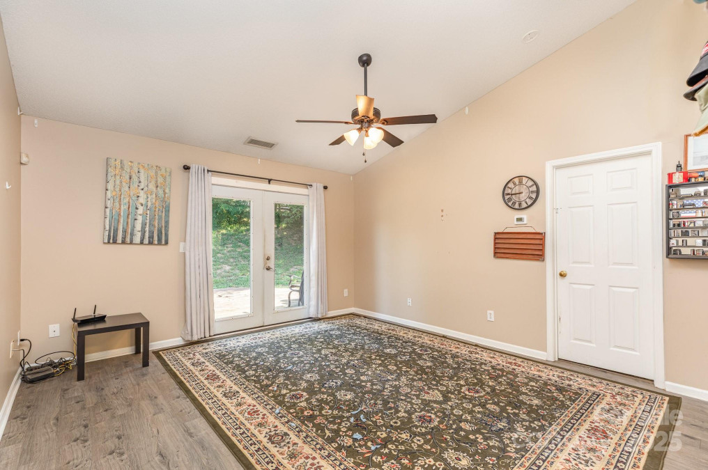 228 Grayland Rd Mooresville, NC 28115