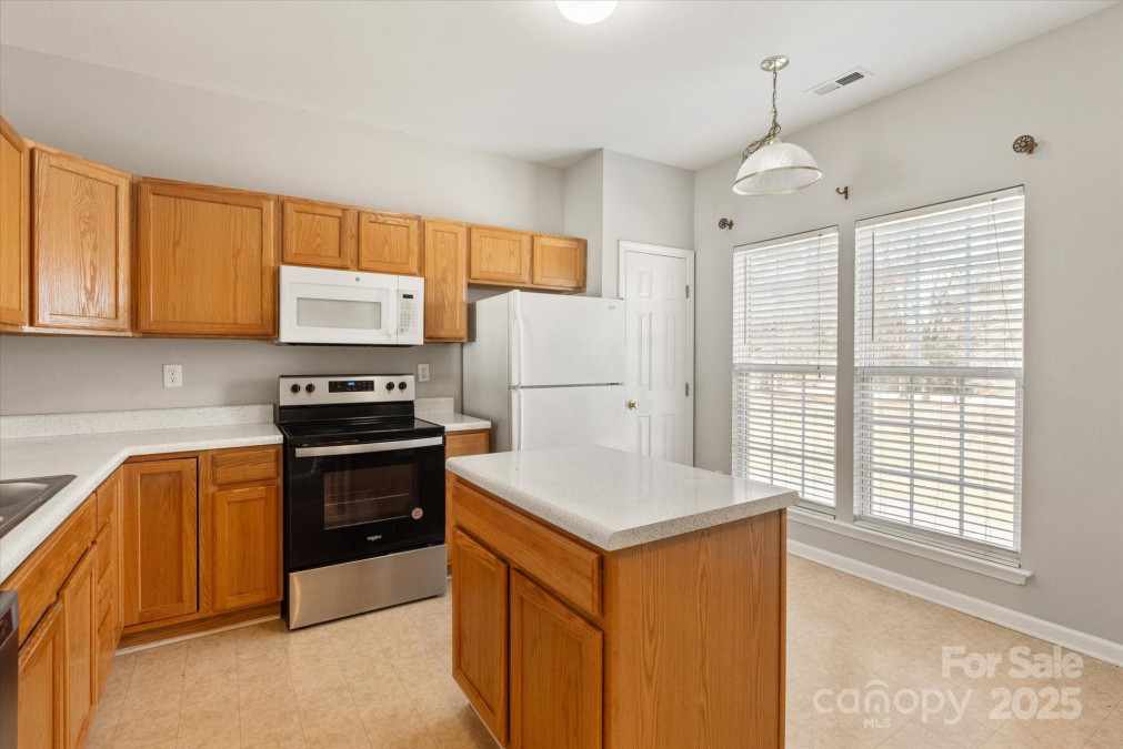 8177 Millwright Ln Charlotte, NC 28277