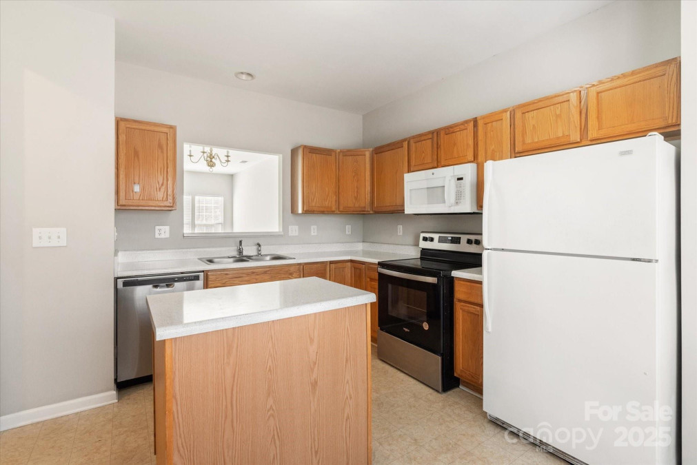 8177 Millwright Ln Charlotte, NC 28277