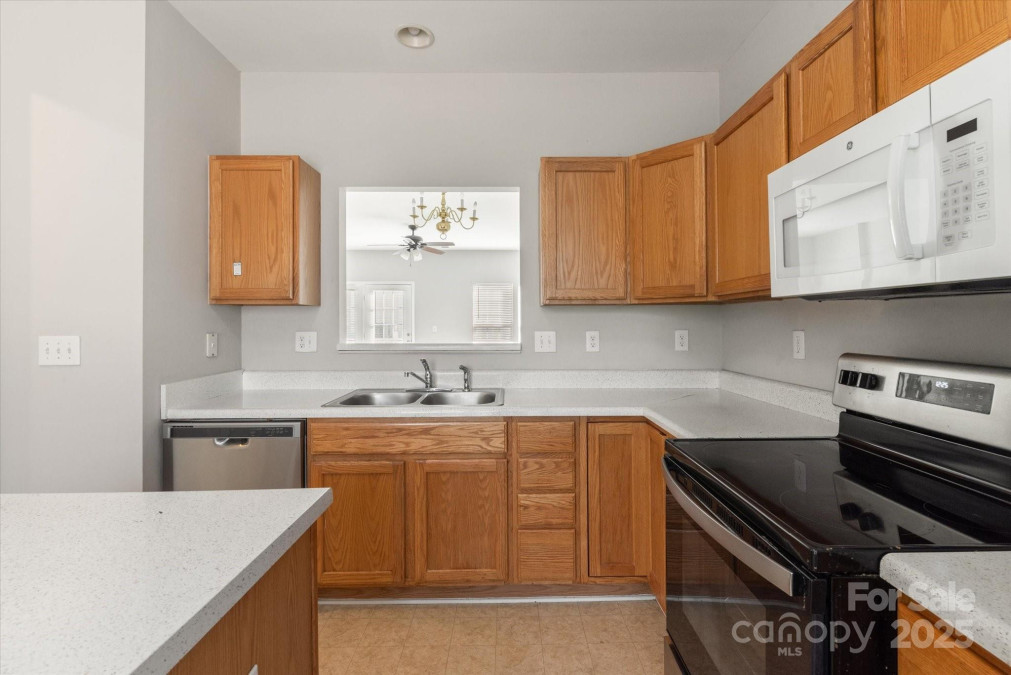 8177 Millwright Ln Charlotte, NC 28277