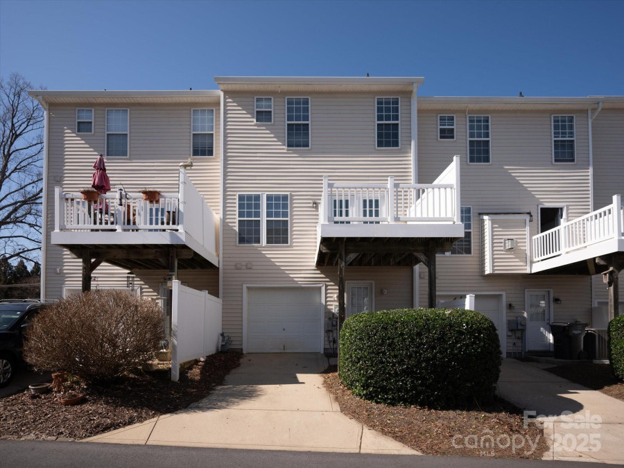 8177 Millwright Ln Charlotte, NC 28277