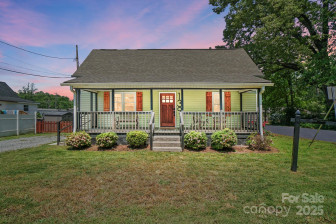 139 5th St Huntersville, NC 28078