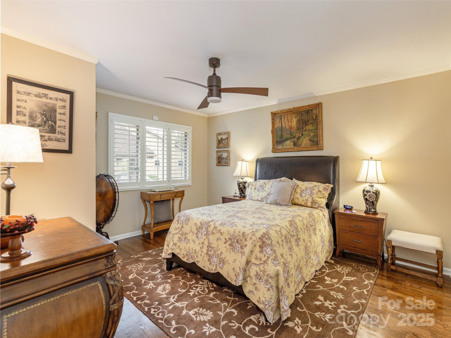 203 Wild Oak Ln Hendersonville, NC 28791