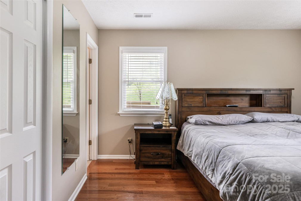 281 Curtis Creek Rd Candler, NC 28715