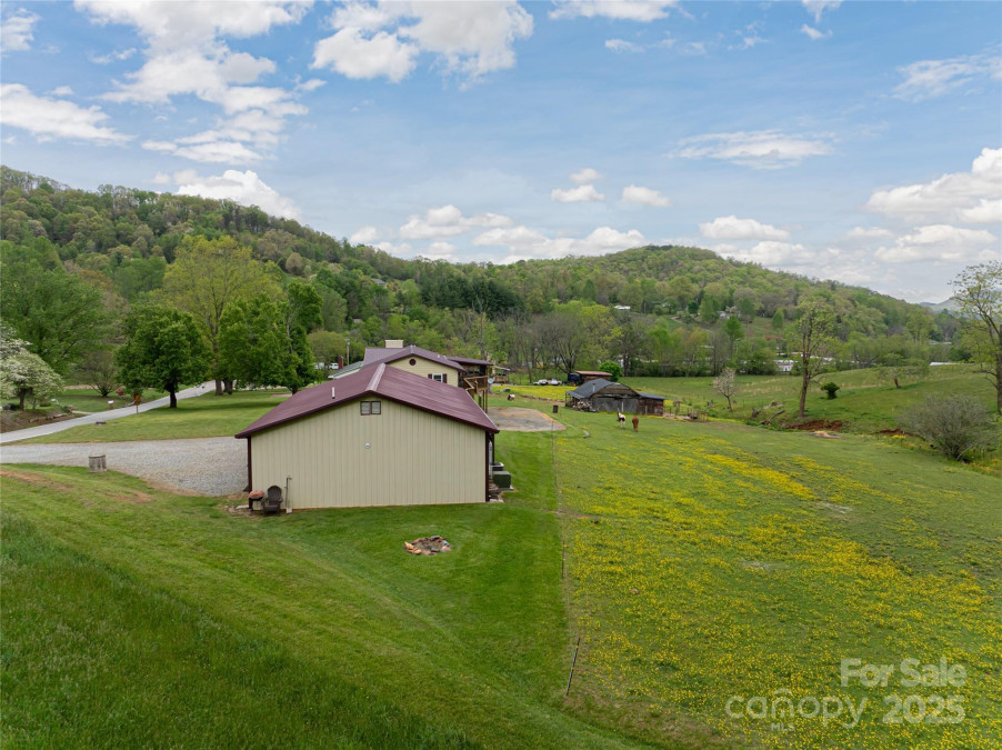 281 Curtis Creek Rd Candler, NC 28715