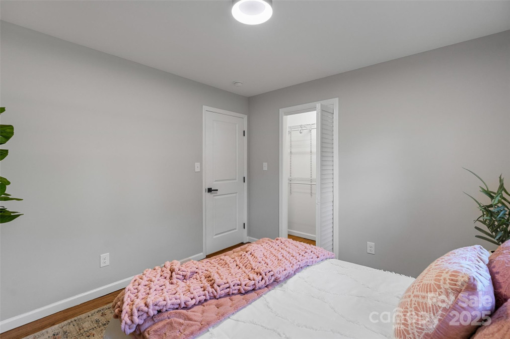 75 White Pine Dr Fletcher, NC 28732