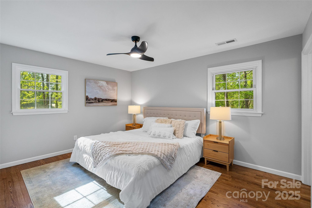 75 White Pine Dr Fletcher, NC 28732