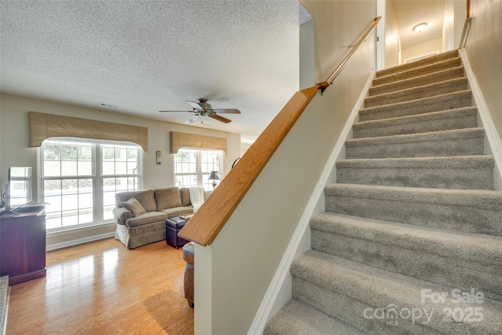 15306 Gower Ct Charlotte, NC 28278