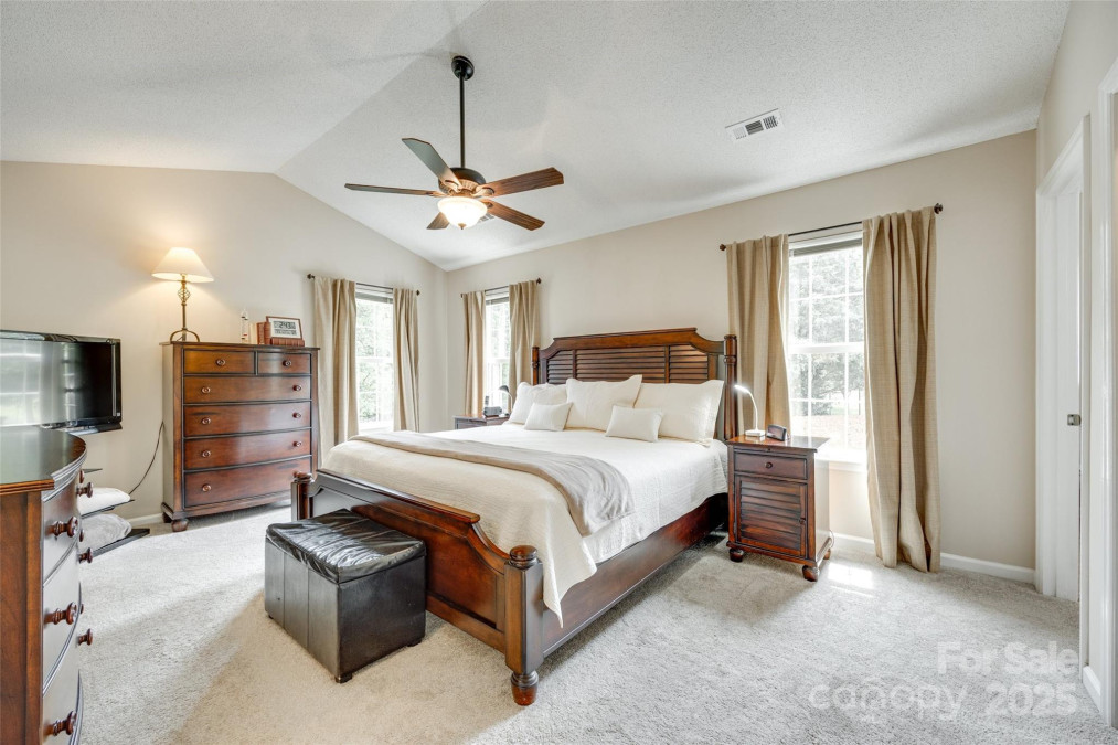 15306 Gower Ct Charlotte, NC 28278