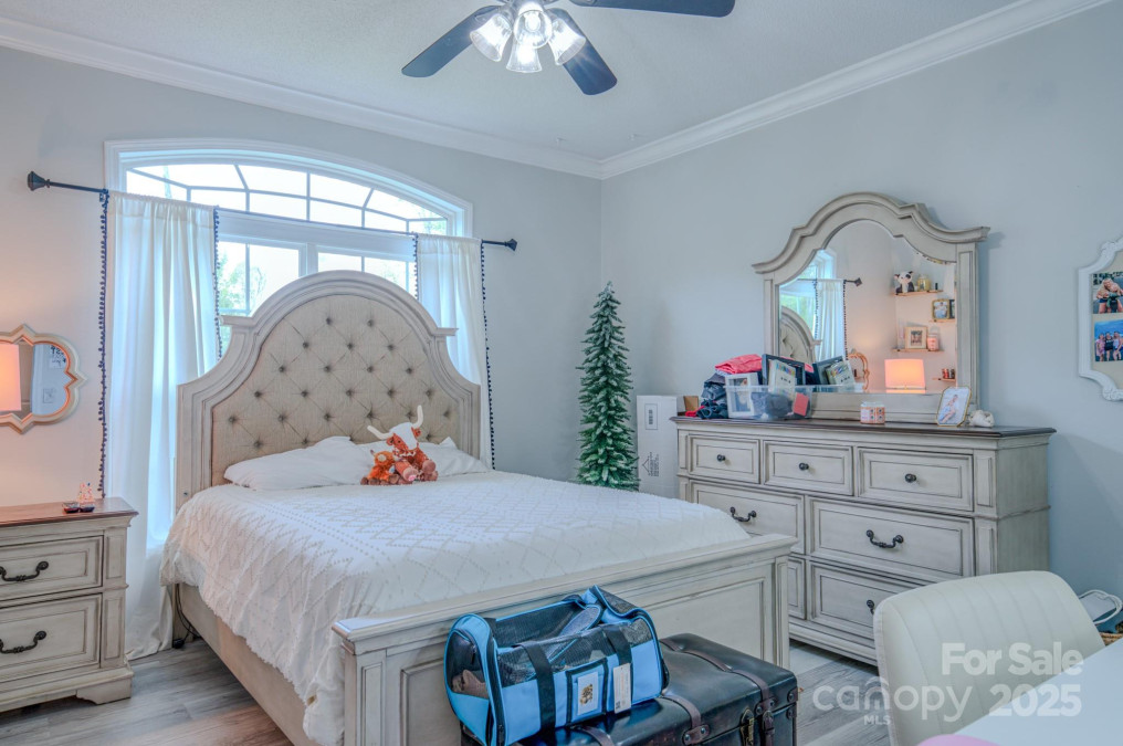 27 Garland Ball Dr Alexander, NC 28701