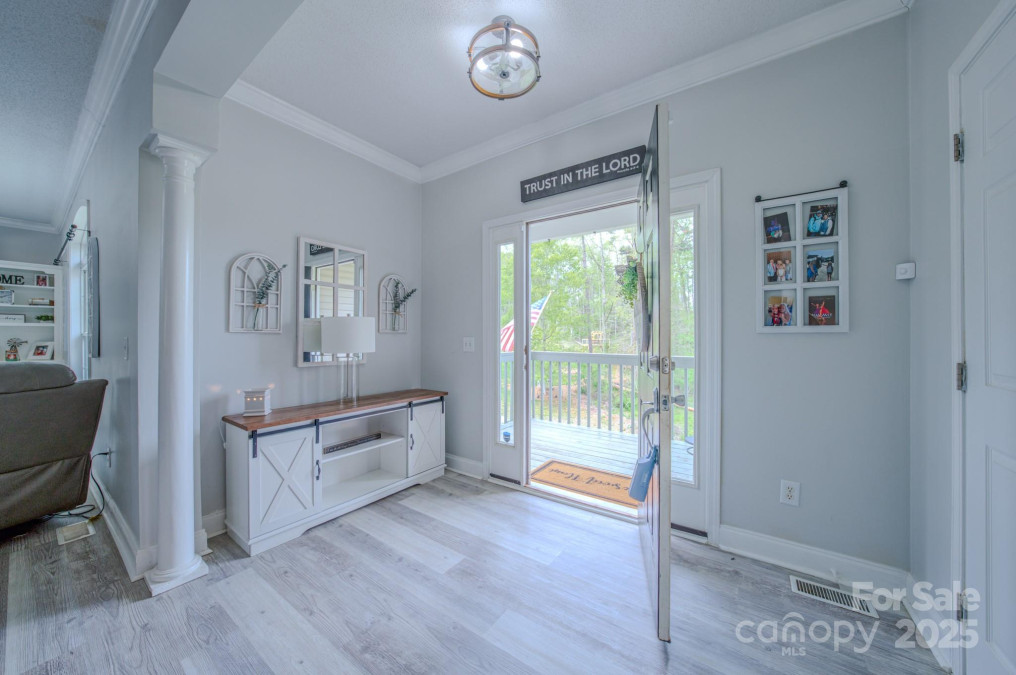 27 Garland Ball Dr Alexander, NC 28701