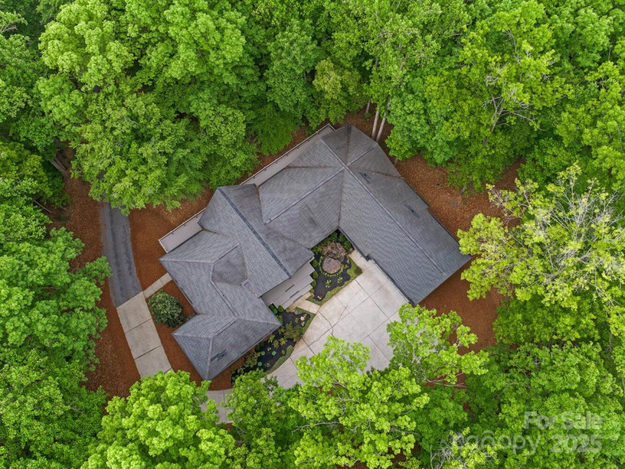 3385 Rainbow Dr Marvin, NC 28173
