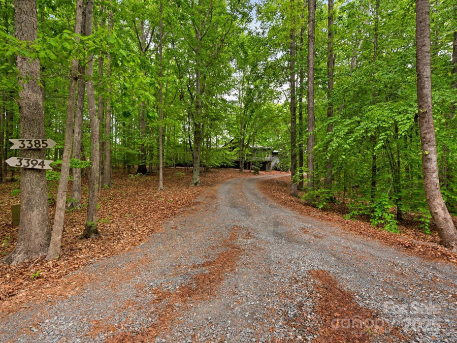 3385 Rainbow Dr Marvin, NC 28173