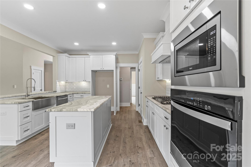 156 Clear Springs Rd Mooresville, NC 28115