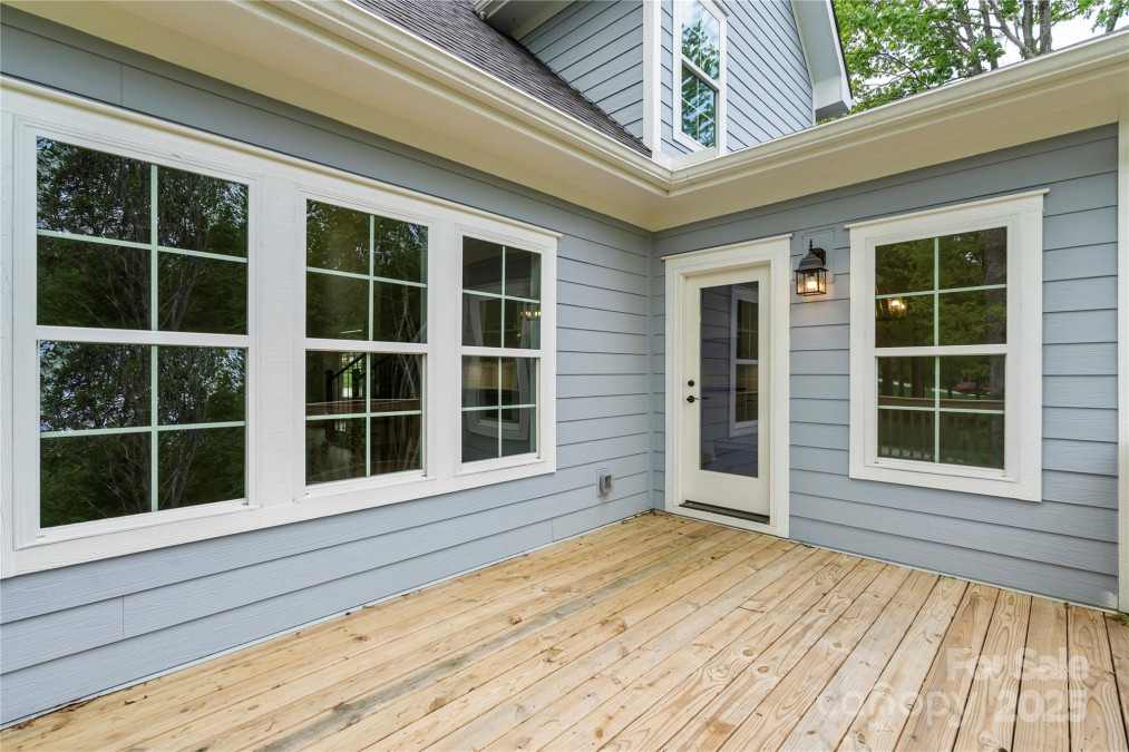 156 Clear Springs Rd Mooresville, NC 28115