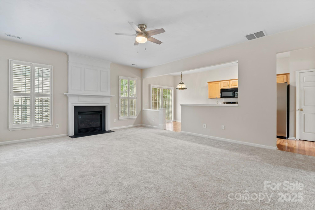 15009 Medlock Ln Charlotte, NC 28277