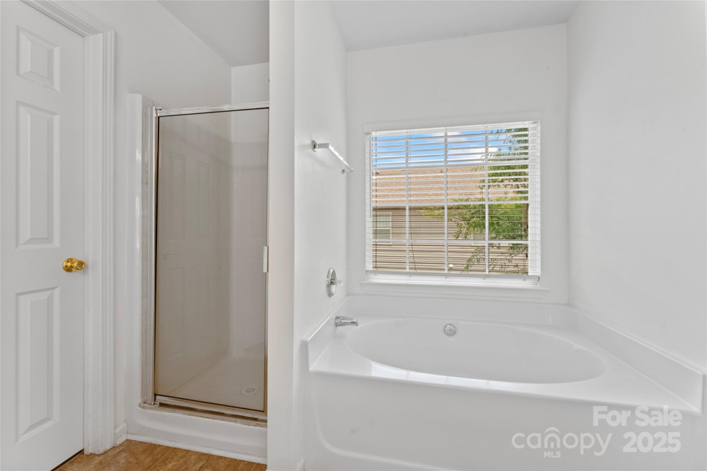 15009 Medlock Ln Charlotte, NC 28277