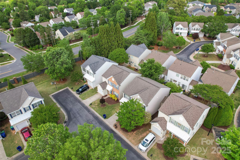 15009 Medlock Ln Charlotte, NC 28277