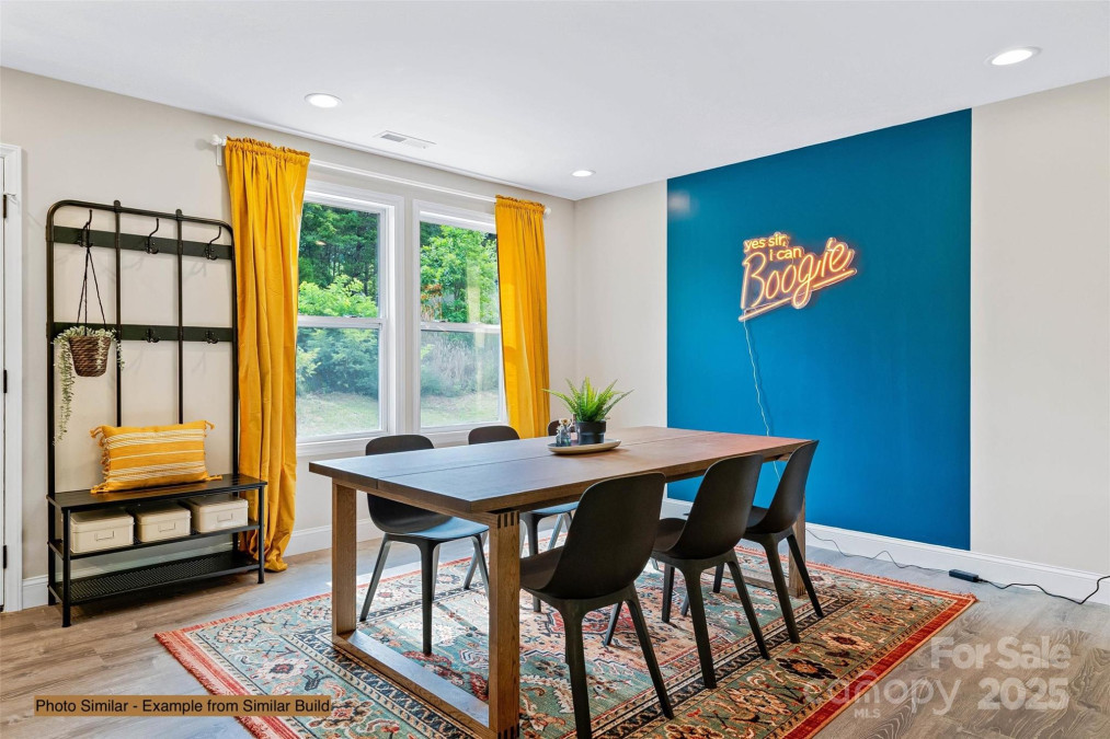 125 Redden Rd Hendersonville, NC 28739