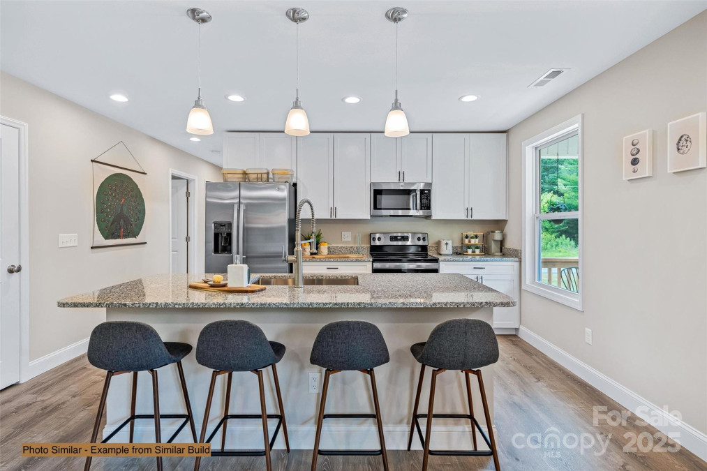 125 Redden Rd Hendersonville, NC 28739