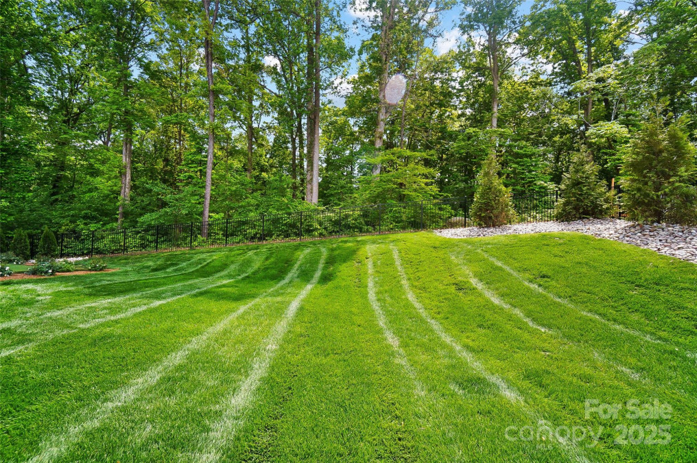 13106 Bien Ct Huntersville, NC 28078
