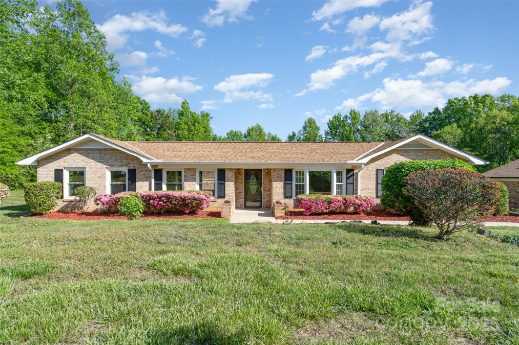 14834 Pawnee Trl Matthews, NC 28104