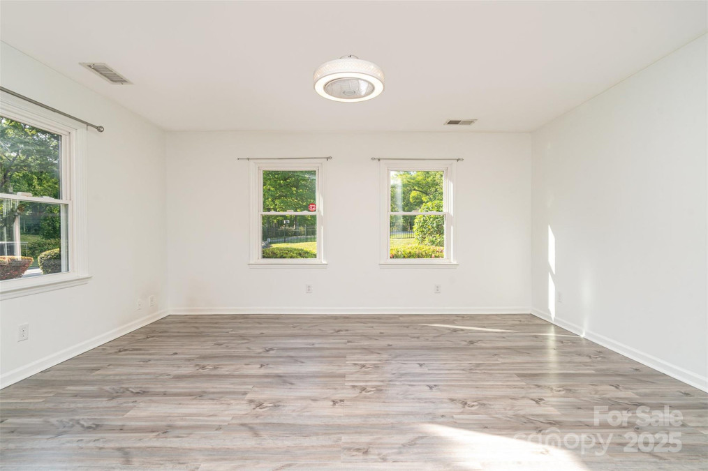 14834 Pawnee Trl Matthews, NC 28104