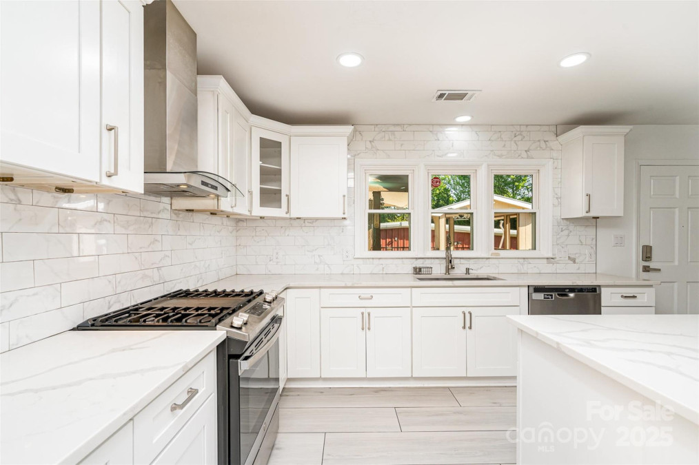 14834 Pawnee Trl Matthews, NC 28104