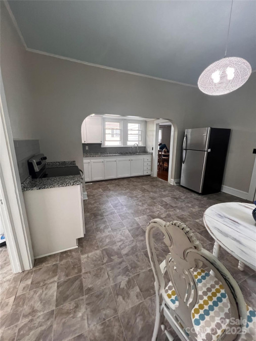 623 Main St Kannapolis, NC 28081