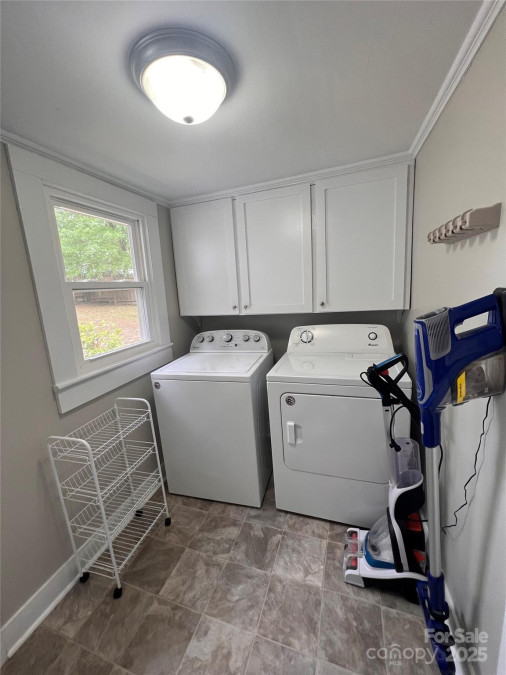 623 Main St Kannapolis, NC 28081