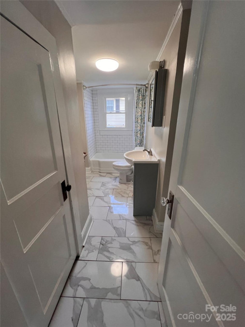 623 Main St Kannapolis, NC 28081